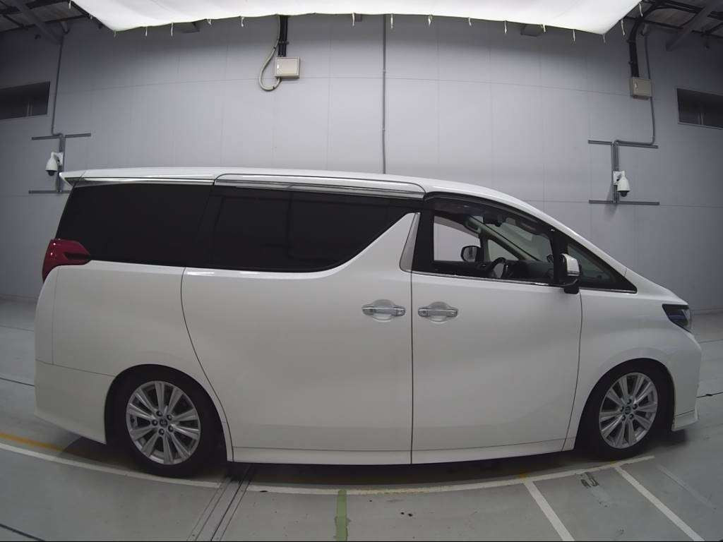 2015 Toyota Alphard AGH30W[2]