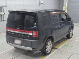 2007 Mitsubishi Delica D5