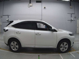 2014 Toyota Harrier