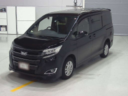 2019 Toyota Noah