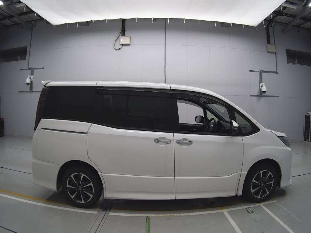 2020 Toyota Noah ZRR80W[2]