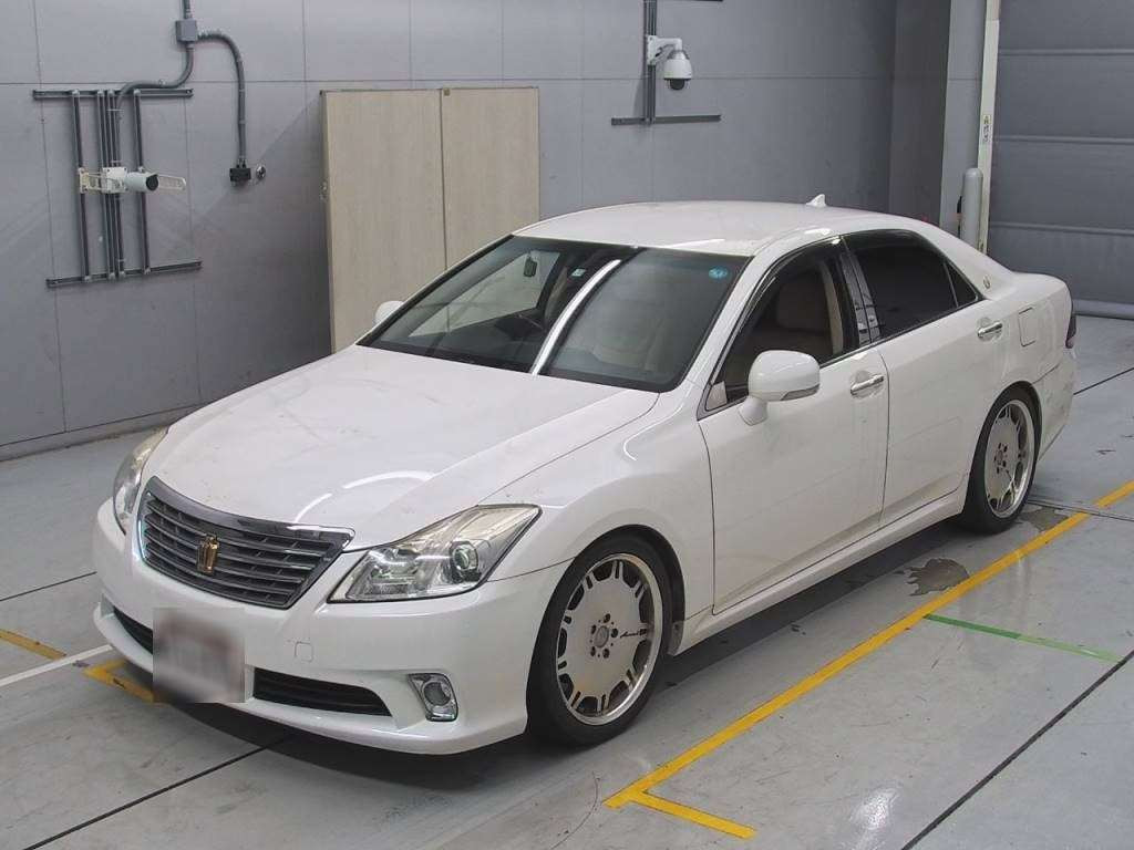 2012 Toyota Crown GRS202[0]