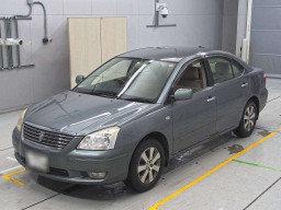 2004 Toyota Premio