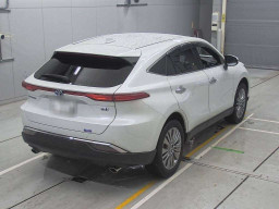 2023 Toyota Harrier Hybrid