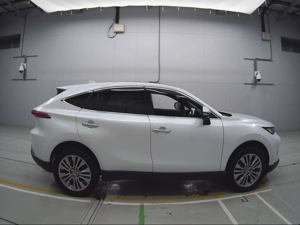 2023 Toyota Harrier MXUA80[2]