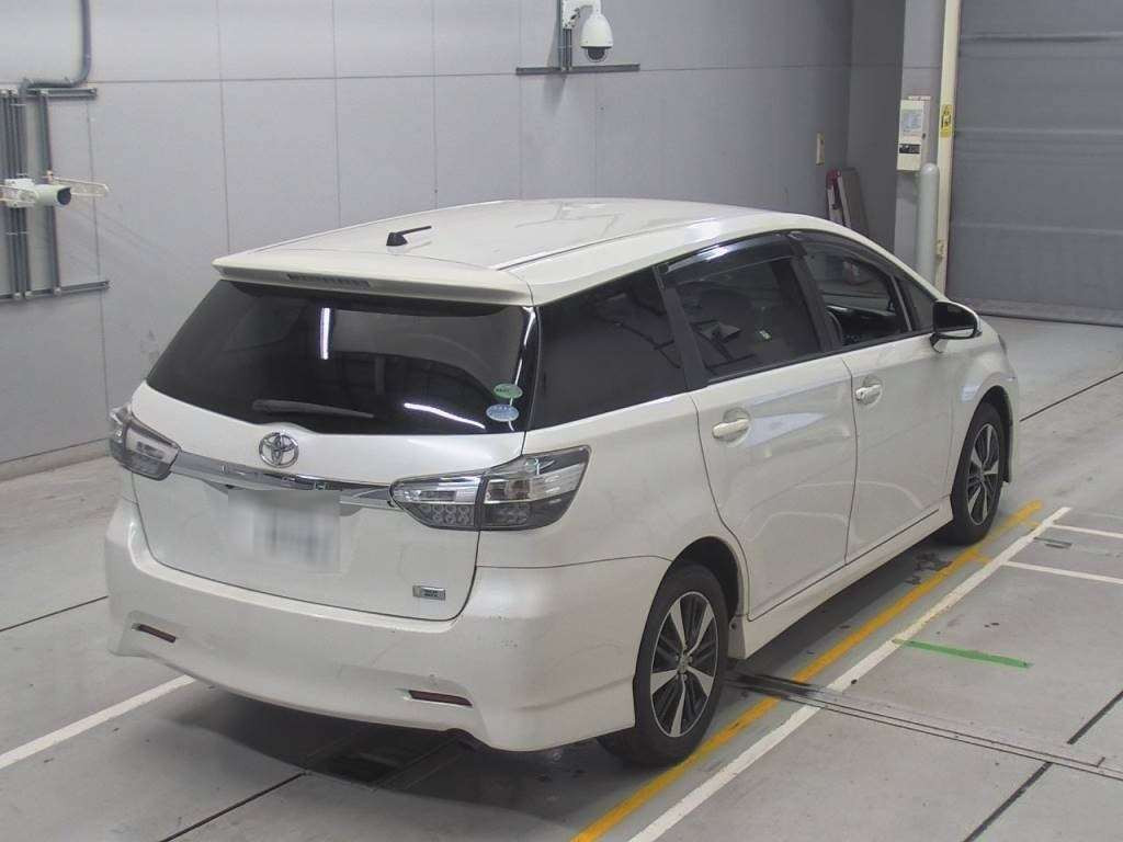 2015 Toyota Wish ZGE20W[1]