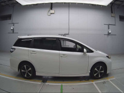 2015 Toyota Wish