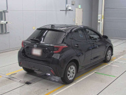 2021 Toyota YARIS