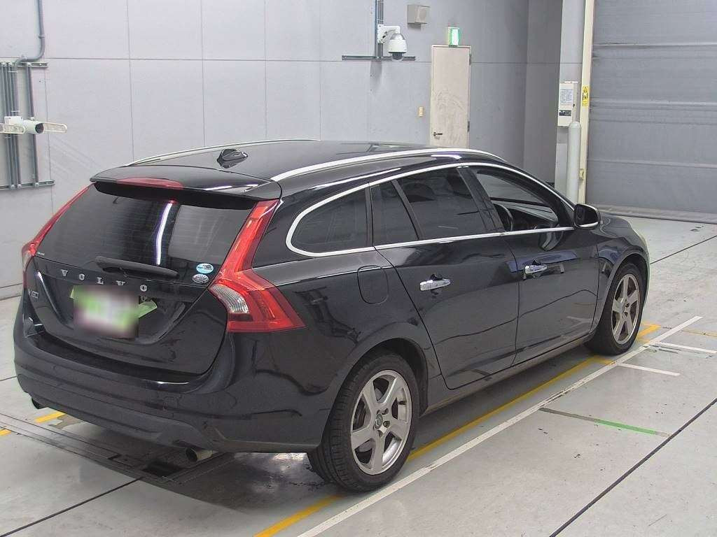 2011 Volvo V60 FB4164T[1]