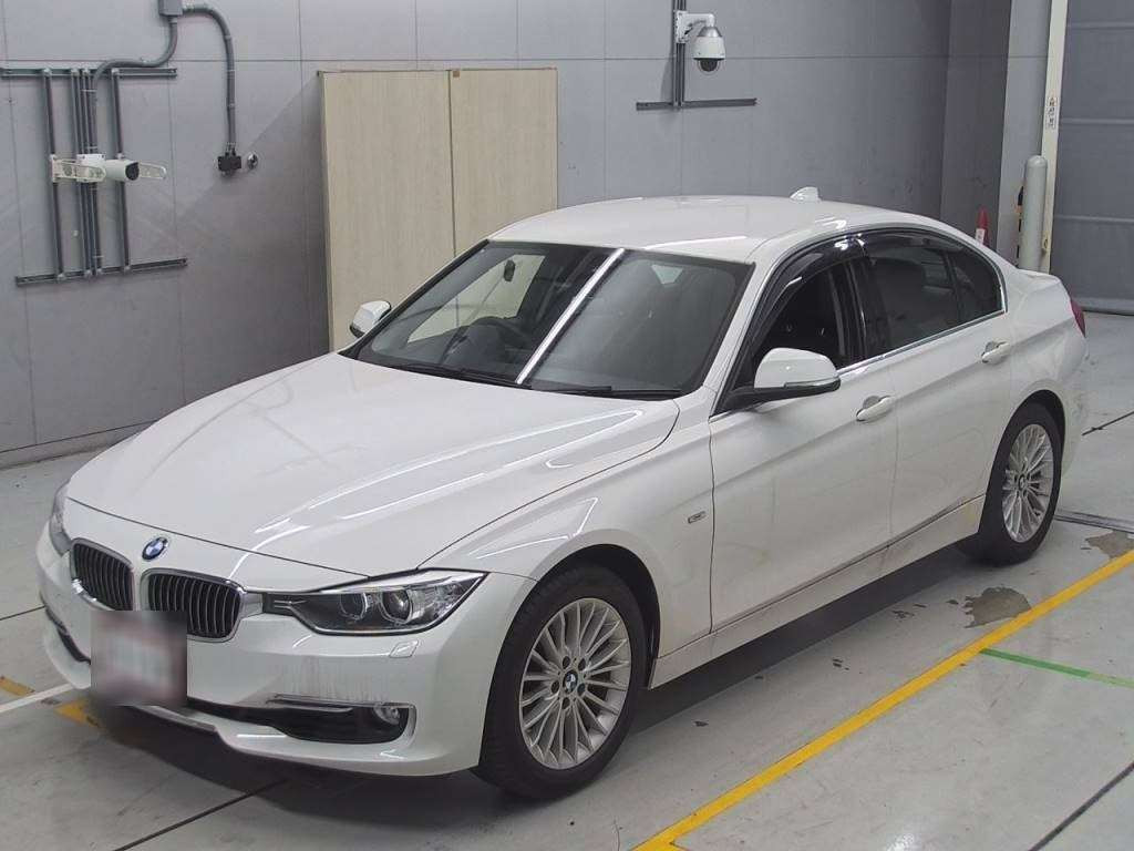 2013 BMW 3 Series 3B20[0]