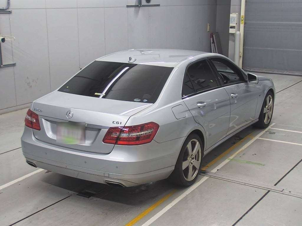 2011 Mercedes Benz E-Class 212047C[1]