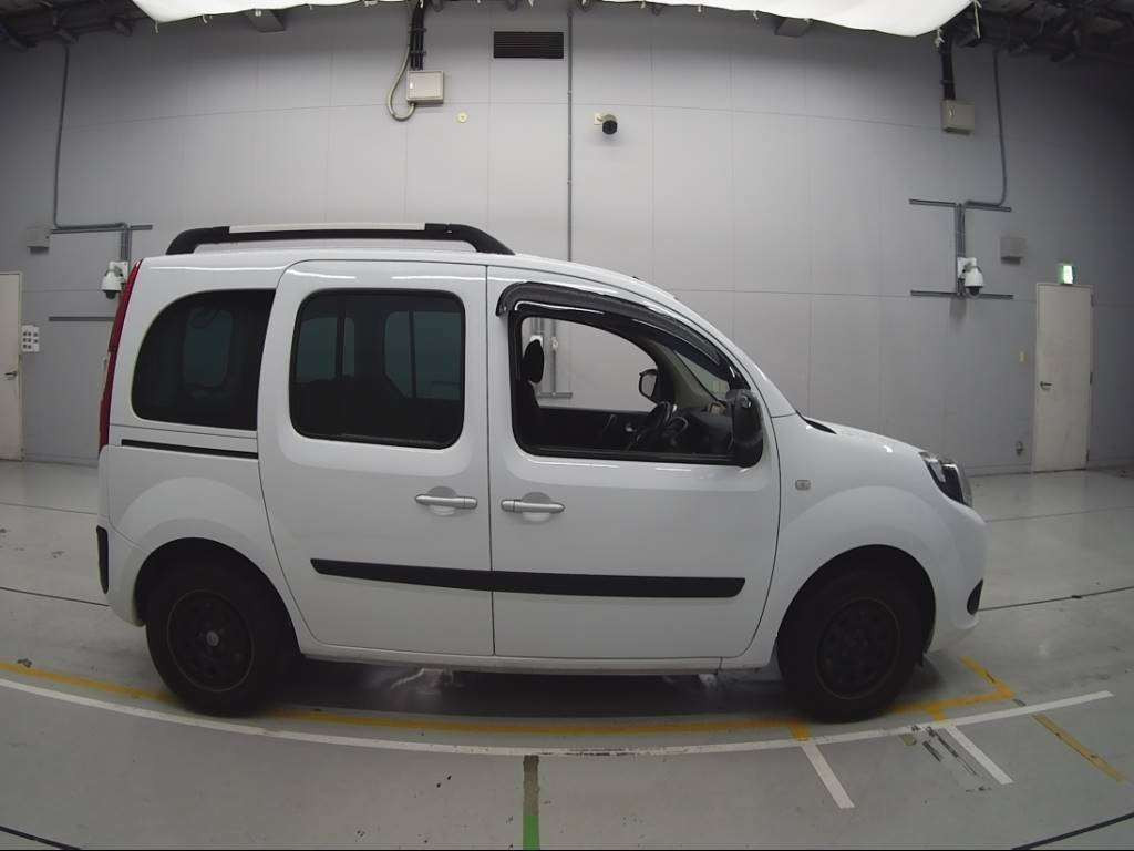 2017 Renault Kangoo KWH5F[2]