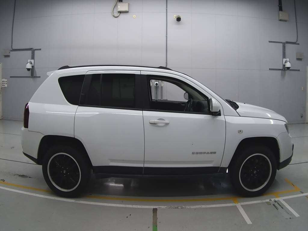 2015 Jeep Compass MK4924[2]