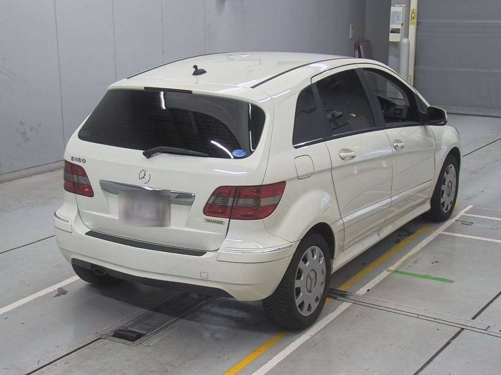 2010 Mercedes Benz B-Class 245232[1]