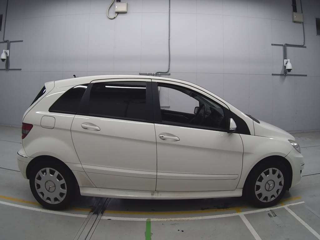 2010 Mercedes Benz B-Class 245232[2]