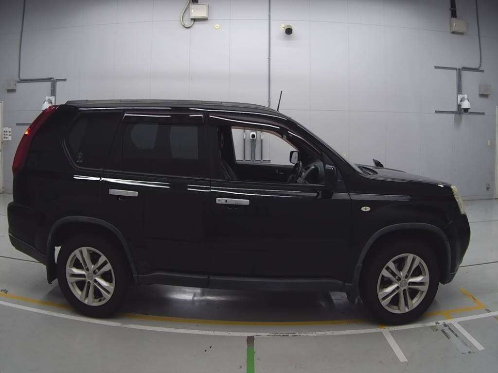 2011 Nissan X-Trail NT31[2]