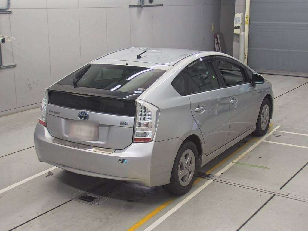 2009 Toyota Prius ZVW30[1]