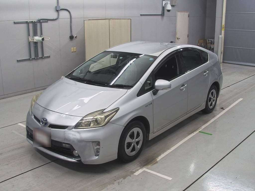 2013 Toyota Prius ZVW30[0]