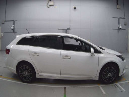 2012 Toyota Avensis Wagon