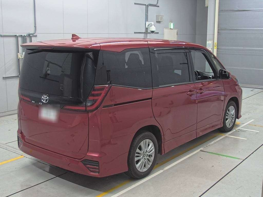 2023 Toyota Noah MZRA90W[1]