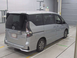 2022 Nissan Serena