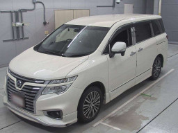 2014 Nissan Elgrand