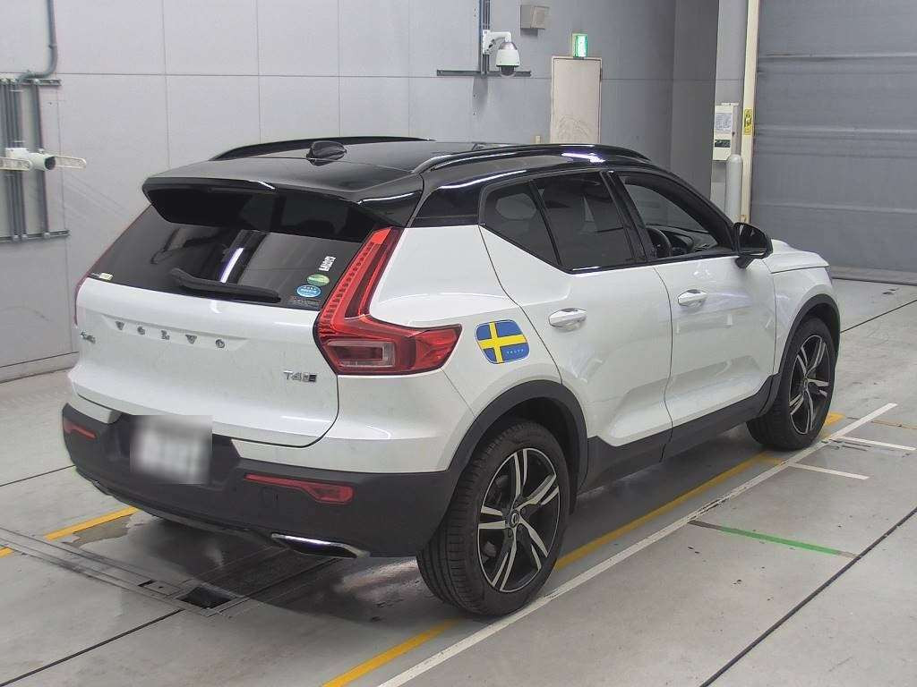 2019 Volvo XC40 XB420XC[1]