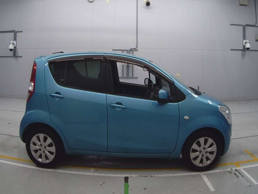 2011 Suzuki Splash XB32S[2]