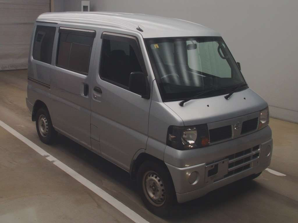 2011 Nissan Clipper Van U71V[2]