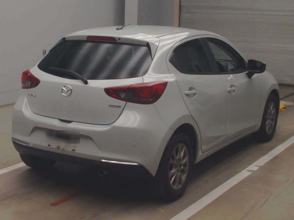 2020 Mazda Mazda2 DJLFS[1]