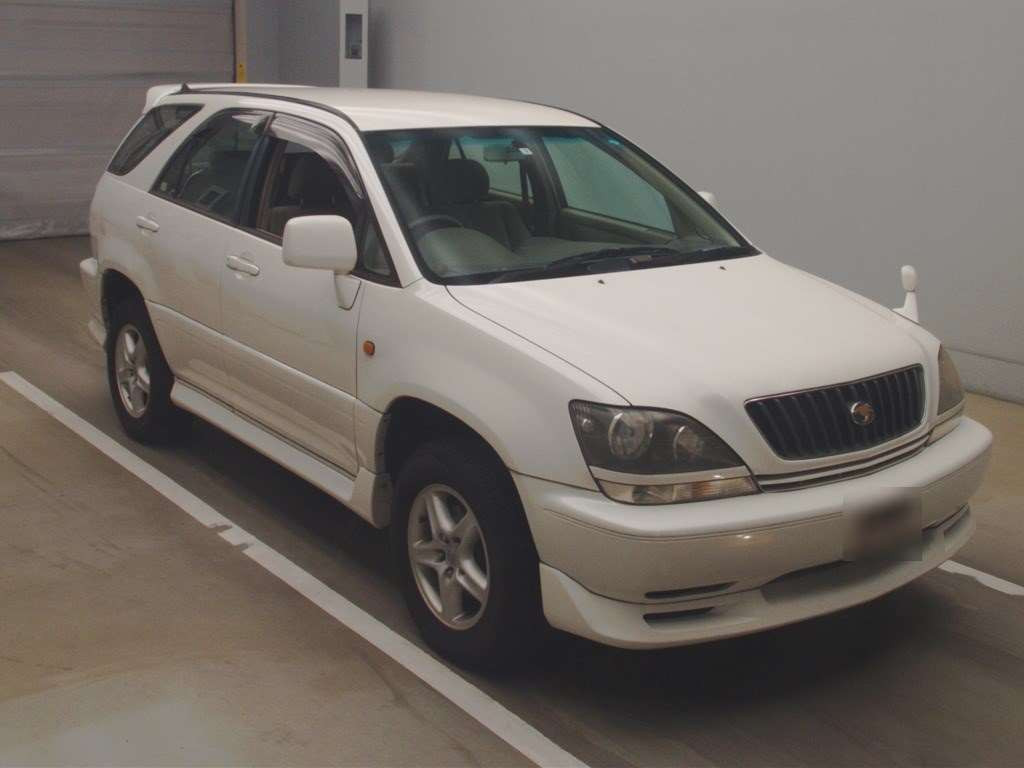 1999 Toyota Harrier MCU10W[2]