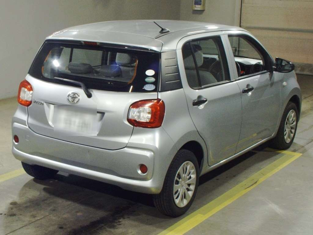 2018 Toyota Passo M700A[1]