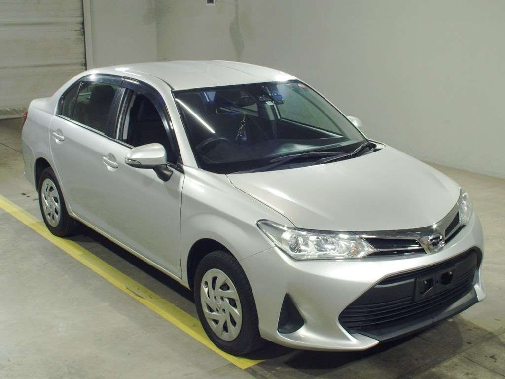 2019 Toyota Corolla Axio NZE164[2]