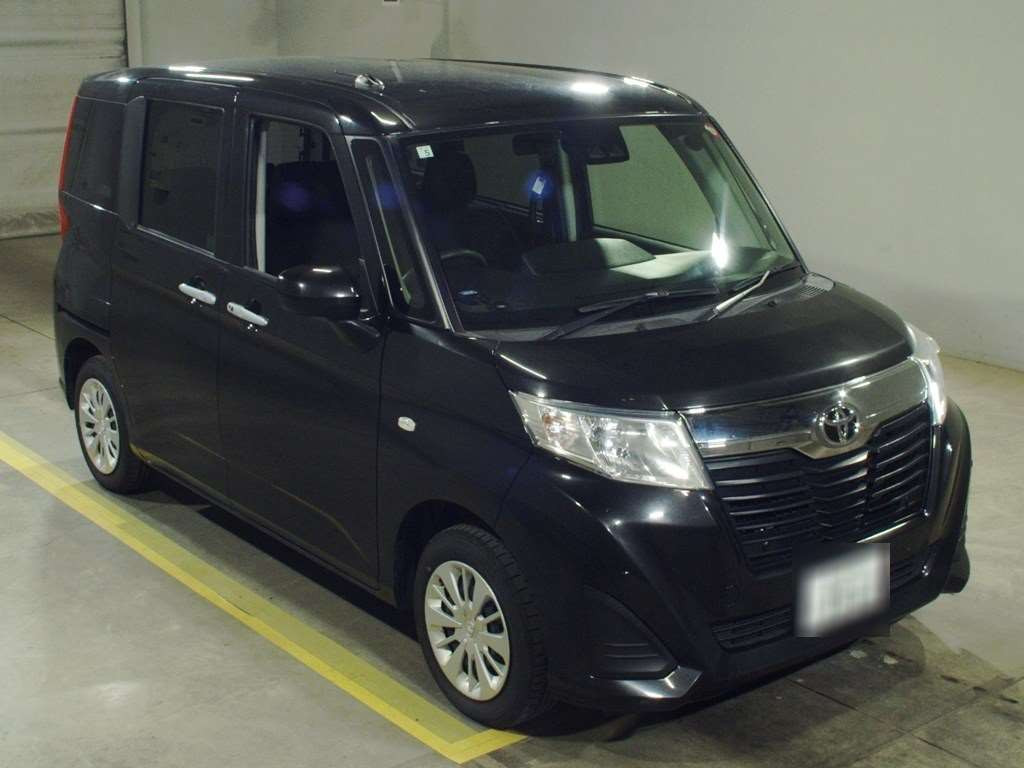 2020 Toyota Roomy M910A[2]