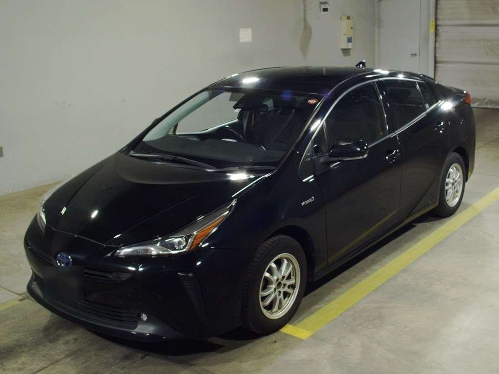 2019 Toyota Prius ZVW55[0]