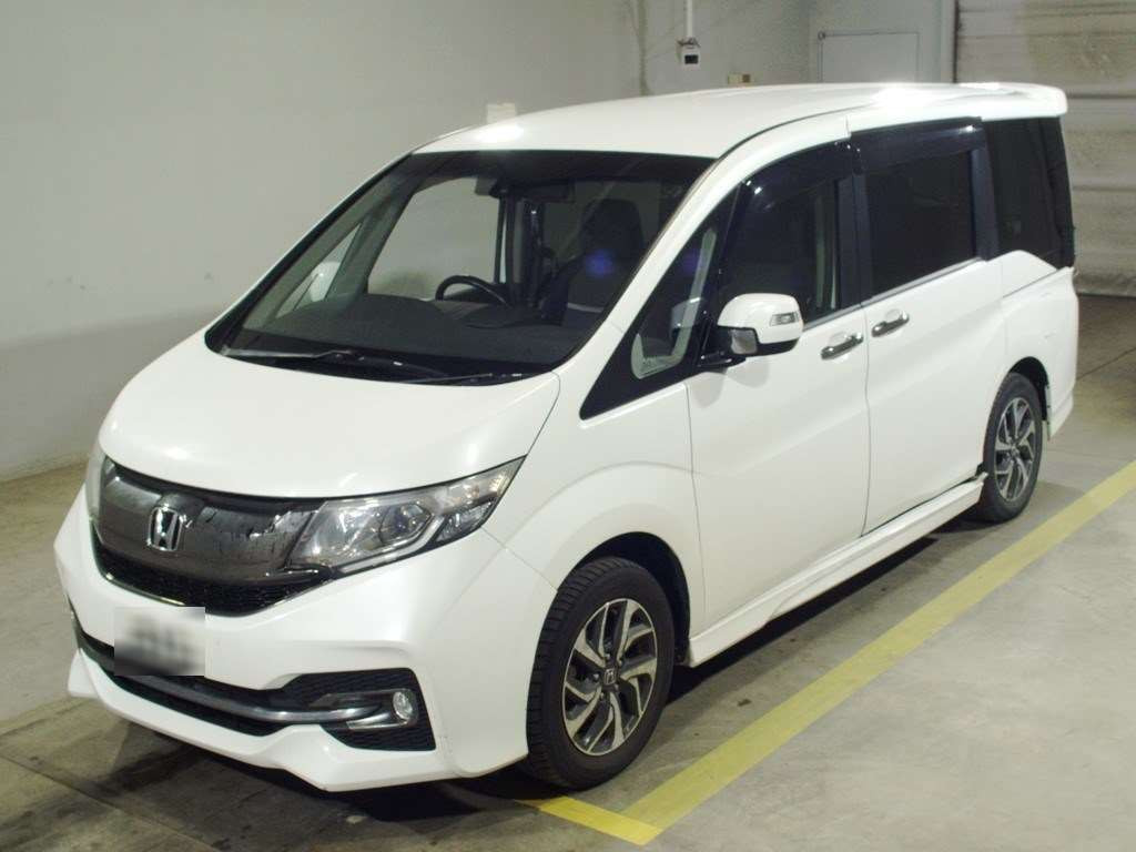 2017 Honda Step WGN Spada RP4[0]