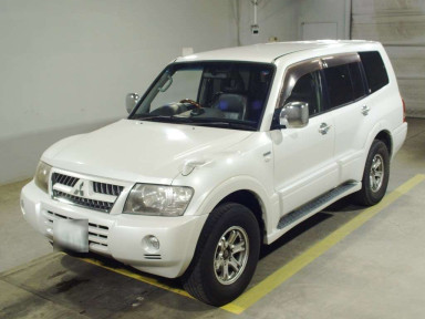 2004 Mitsubishi Pajero