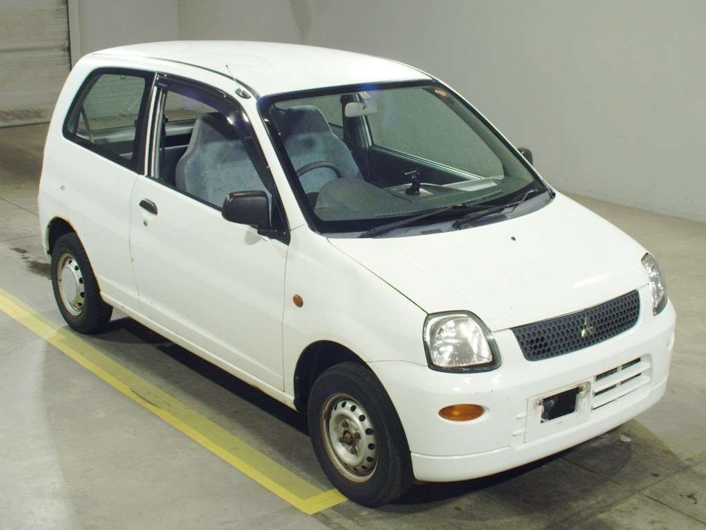 2010 Mitsubishi Minica H42V[2]