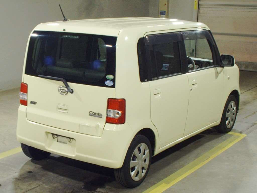 2013 Daihatsu Move Conte L575S[1]