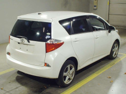 2012 Toyota Ractis