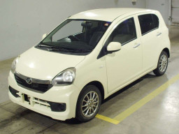 2014 Daihatsu Mira es