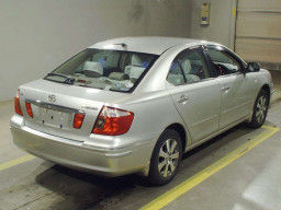 2004 Toyota Premio