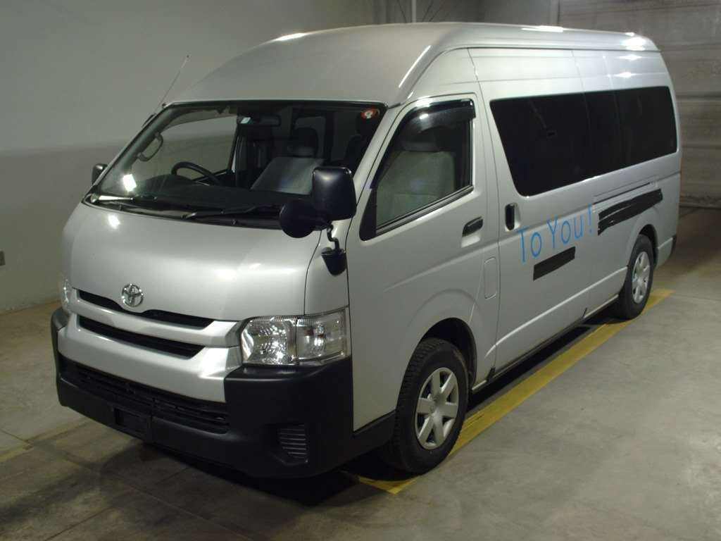 2017 Toyota Hiace Commuter TRH228B[0]