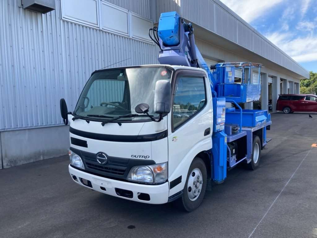 2010 Hino DUTRO XZU304E[0]