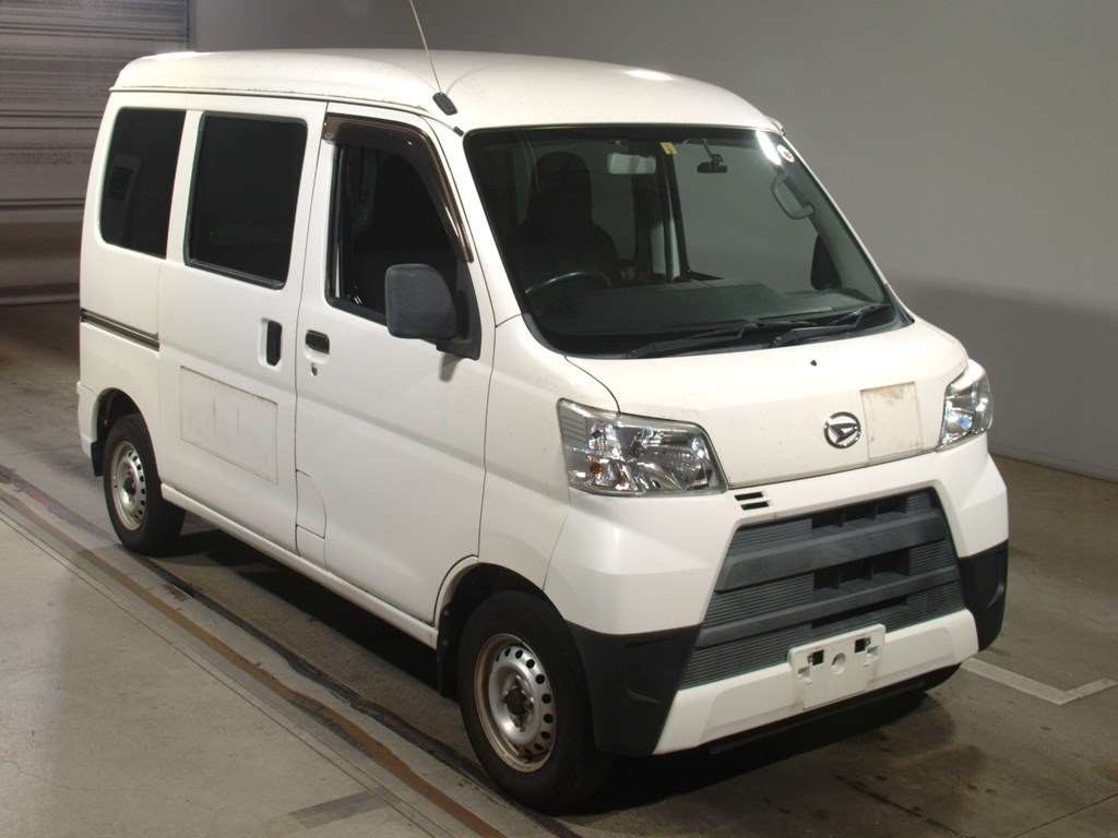 2018 Daihatsu Hijet Cargo S321V[2]