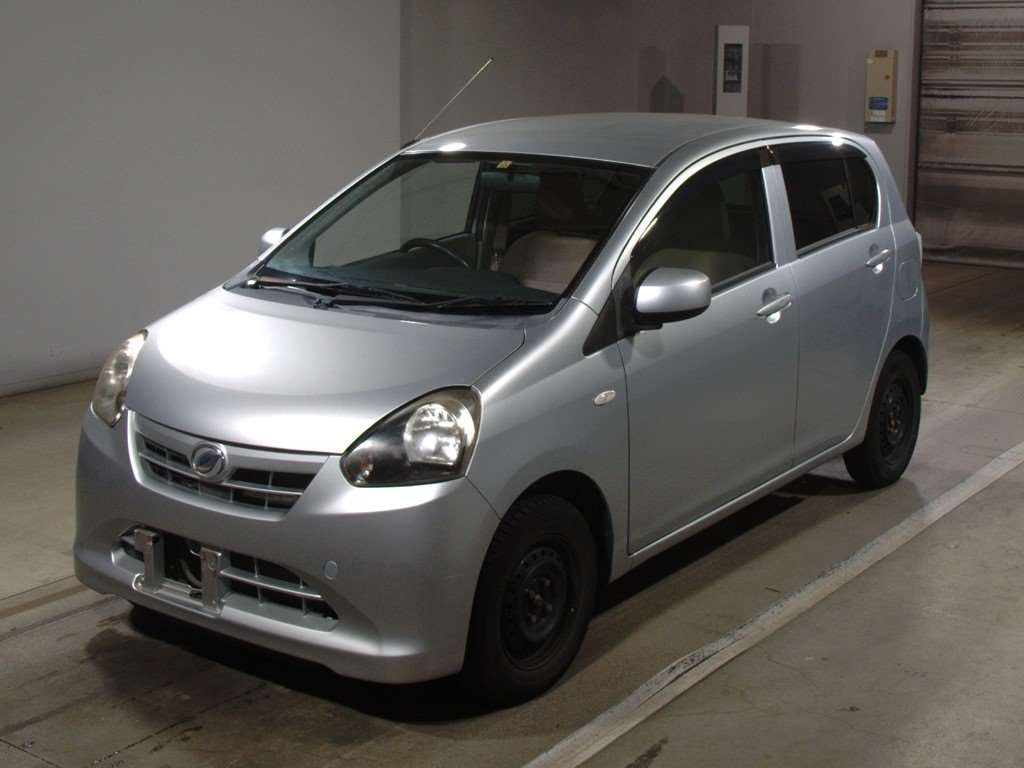 2011 Daihatsu Mira es LA300S[0]