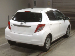 2011 Toyota Vitz