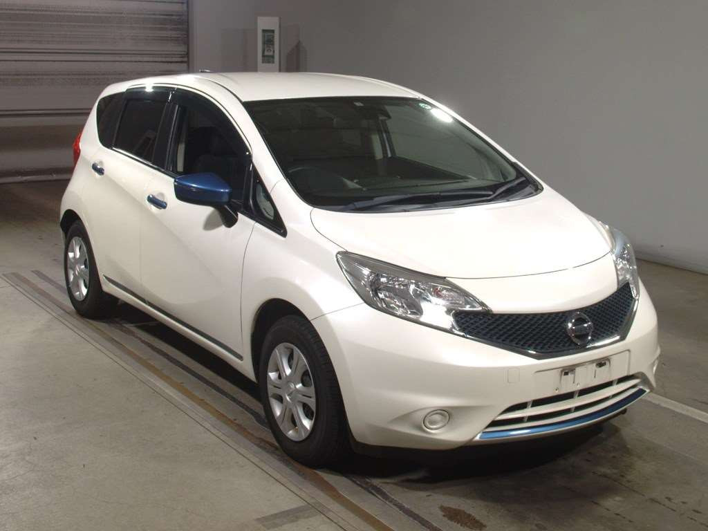 2016 Nissan Note E12[2]