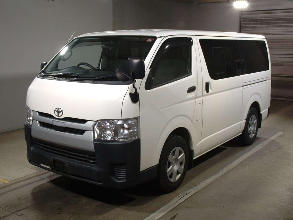 2019 Toyota Regiusace Van TRH200V[0]