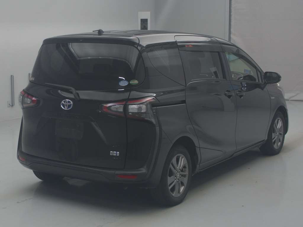 2015 Toyota Sienta NHP170G[1]